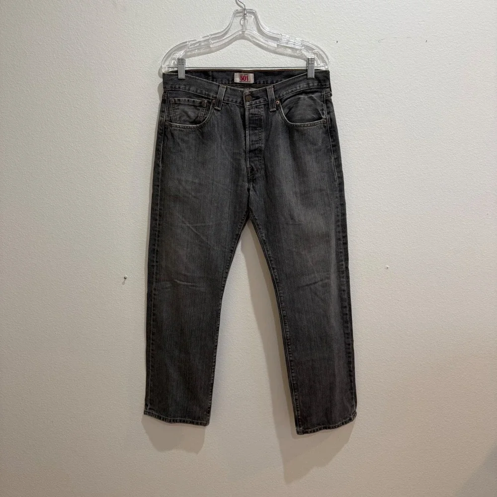 vintage Levis 501 Original Straight Leg Denim Jeans Mens 33x30 Button Fly Cotton